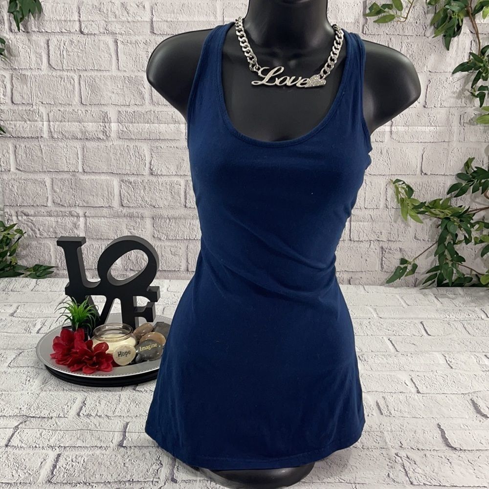 DEFECTS Women’s Closet Romantic Navy Blue Sleeveless Tank Top (S) W14